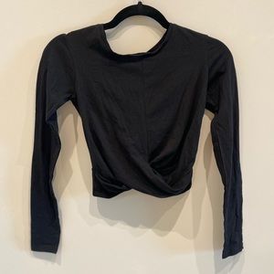 Crop long sleeve twist top